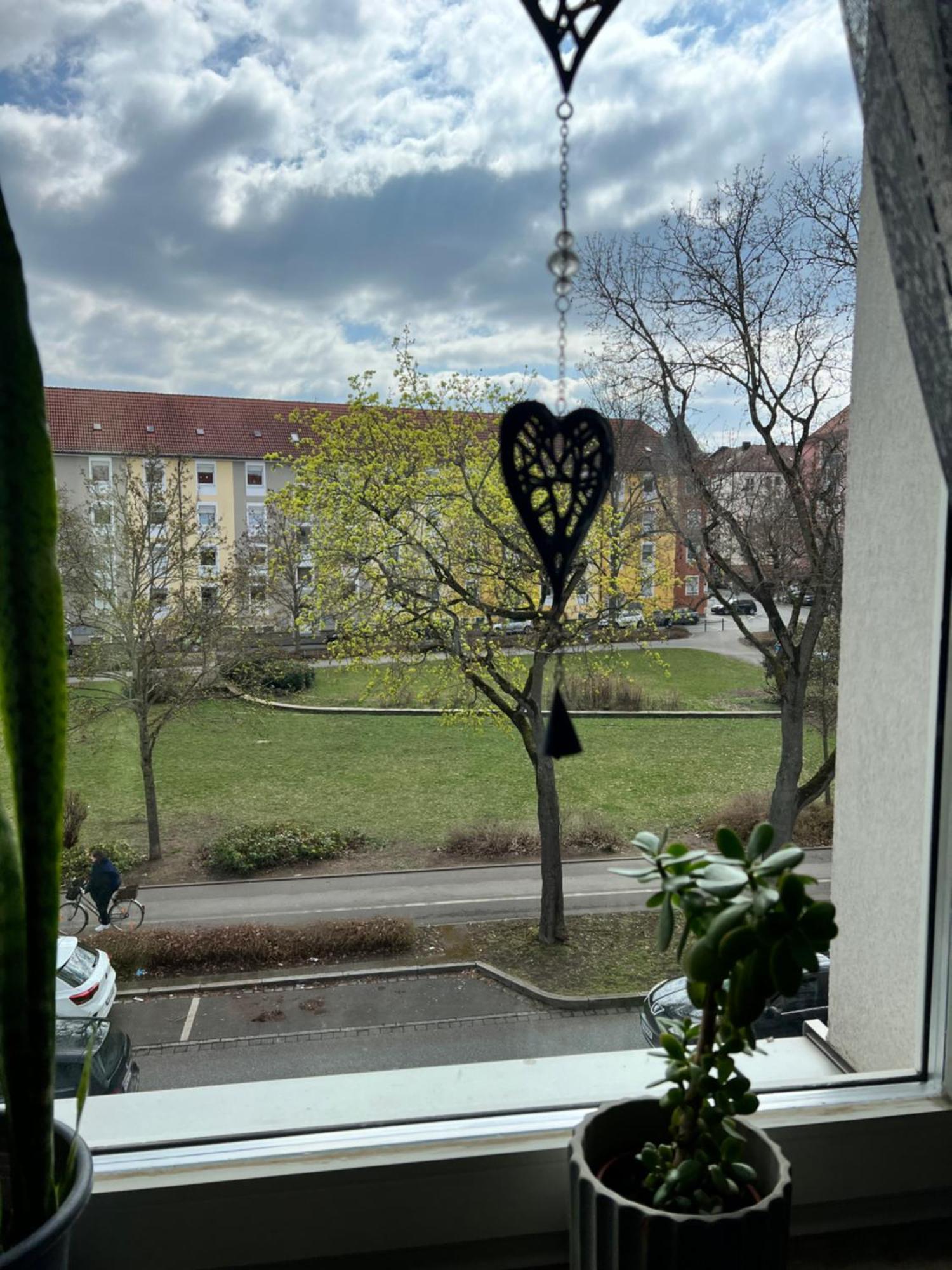 Messe Und U-bahn Naehe Maffeiplatz *
